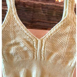 FLEXIBLE PRICE-Knit green tank cropped top